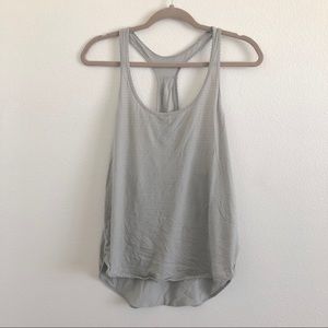 🔥WKND SALE🔥 Lululemon 106f Singlet Top